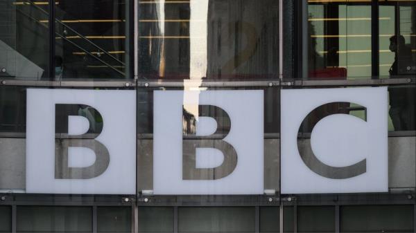 由于财政赤字增加，BBC将裁员500人